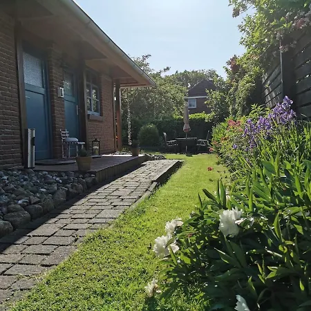 Kleiner Anker アパート フェーマルン